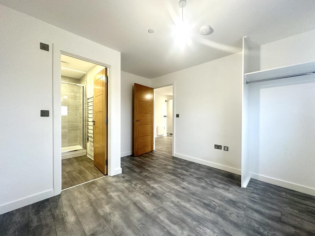 Additional image 4 of Equipoint, Yardley, B25