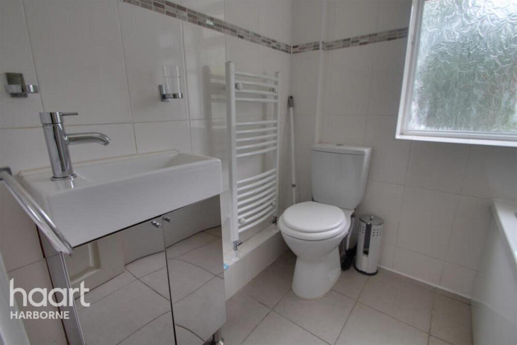 Additional image 15 of Pennant Grove, B29