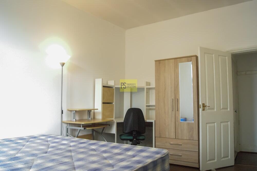 Additional image 4 of Pershore Road, Selly Park, Birmingham, B29 7EN