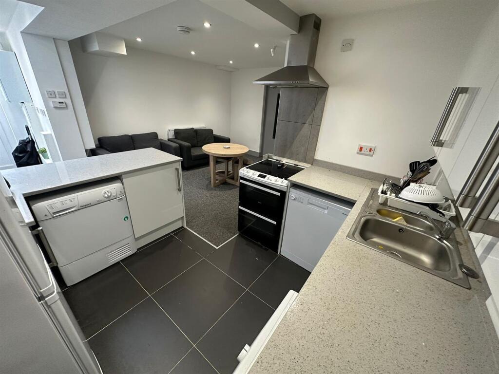 Additional image 6 of BILLS INCLUDED - Bournbrook Road, Selly Oak, Birmingham