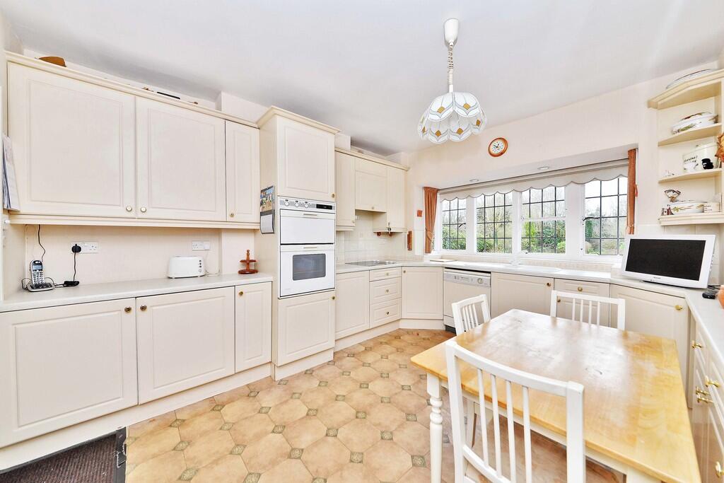 Additional image 7 of Fitz Roy Avenue, Harborne