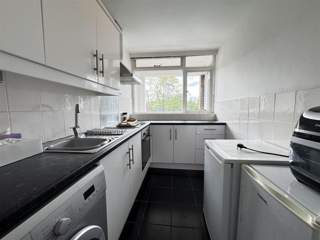 Additional image 6 of Endwood Court, Handsworth Wood, Birmingham