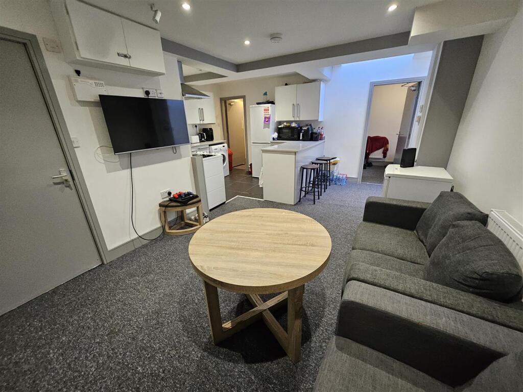 Additional image 16 of BILLS INCLUDED - Bournbrook Road, Selly Oak, Birmingham