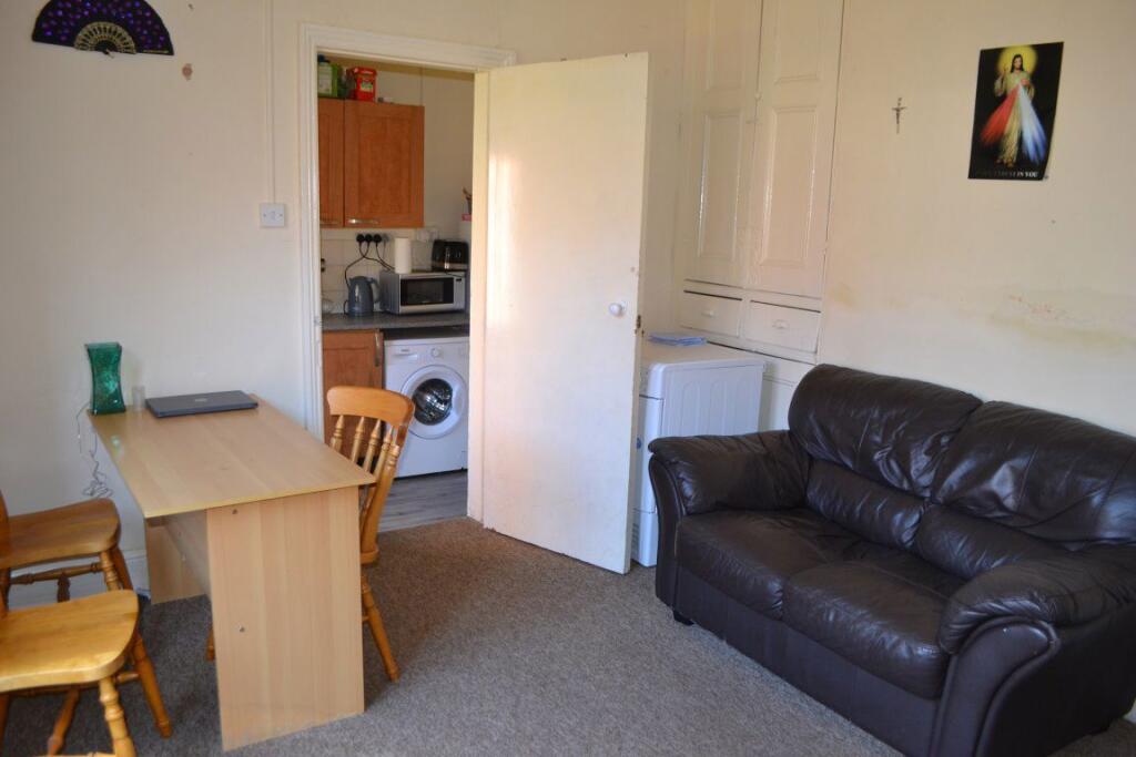 Additional image 11 of 62 Dale Road, B29 6AG