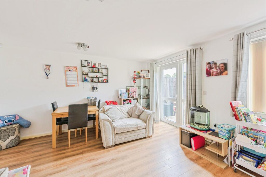 Additional image 4 of Golden Eagle Gardens, Birmingham