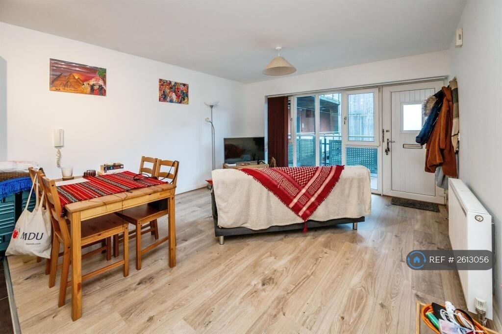 Additional image 13 of Buttonbox, Birmingham, B18