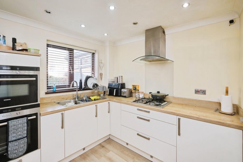 Additional image 4 of Fairlawns, BIRMINGHAM, West Midlands, B26