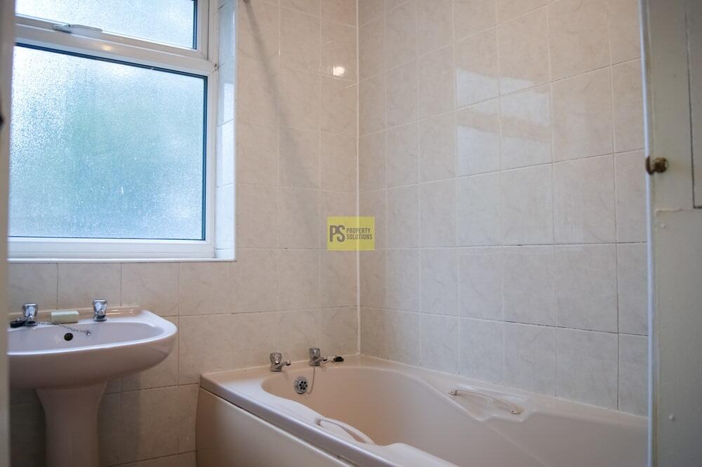 Additional image 5 of Pershore Road, Selly Park, Birmingham, B29 7EN