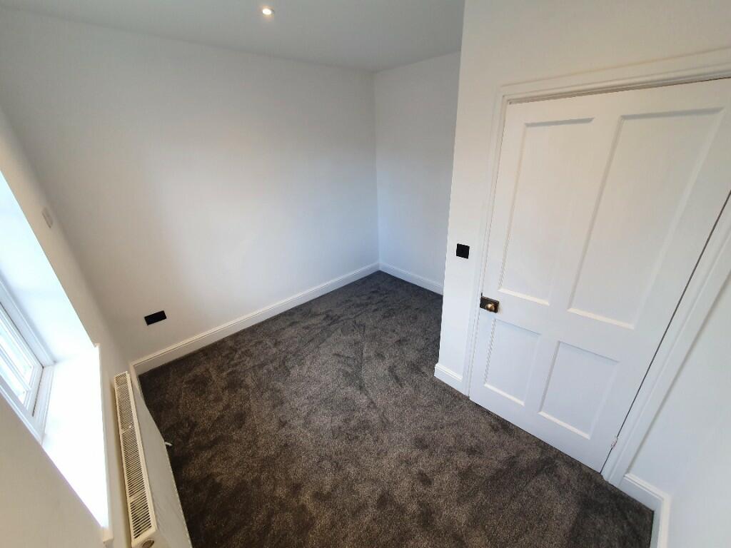 Additional image 10 of The Square, Birmingham, B17 9EH