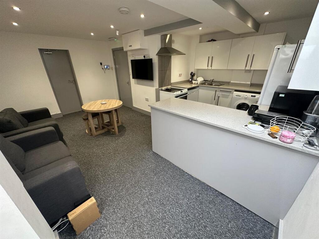 Additional image 7 of BILLS INCLUDED - Bournbrook Road, Selly Oak, Birmingham