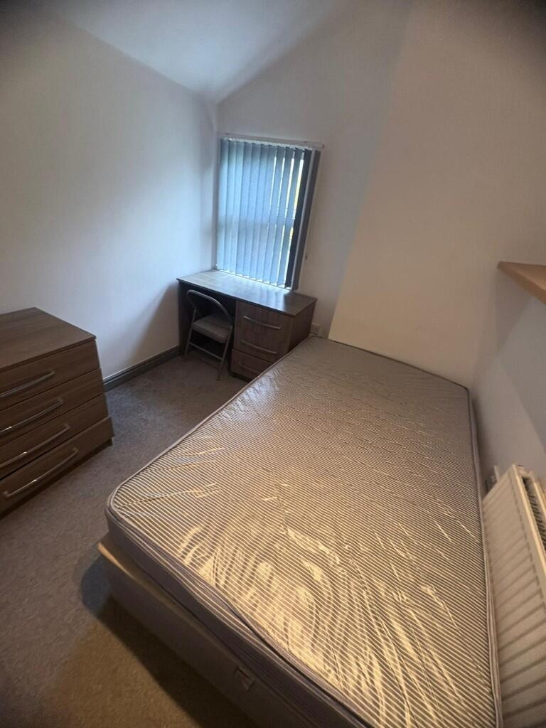 Additional image 9 of Harborne Lane, Birmingham, B29