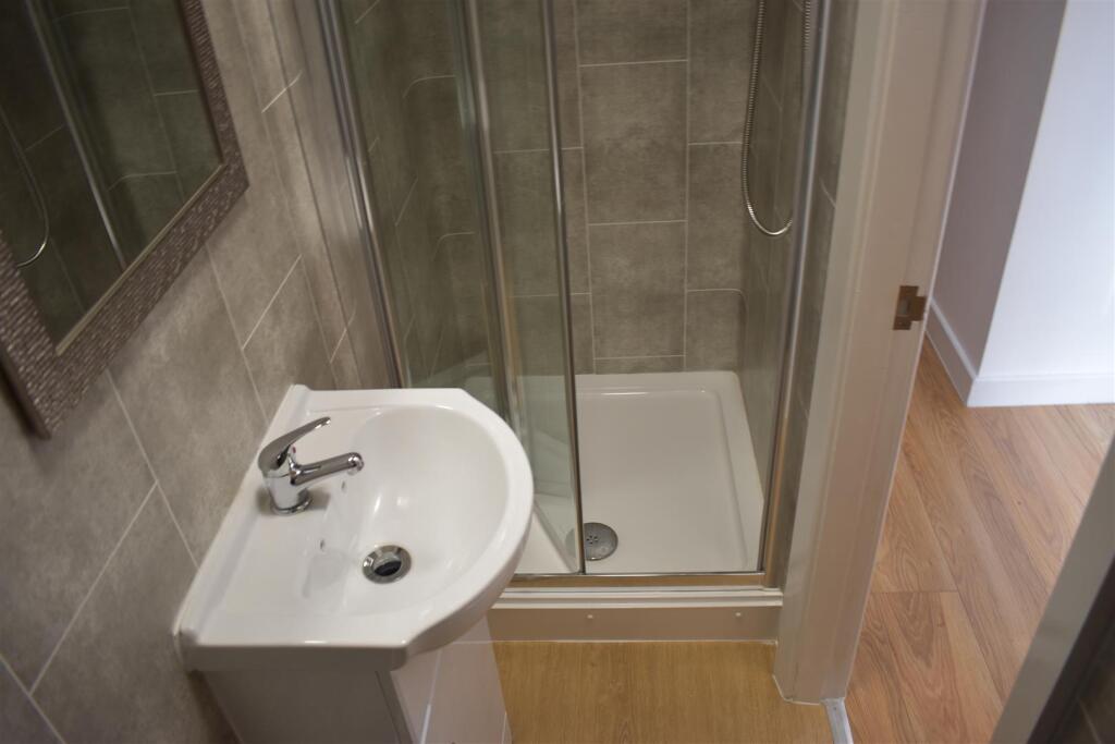 Additional image 6 of George Road