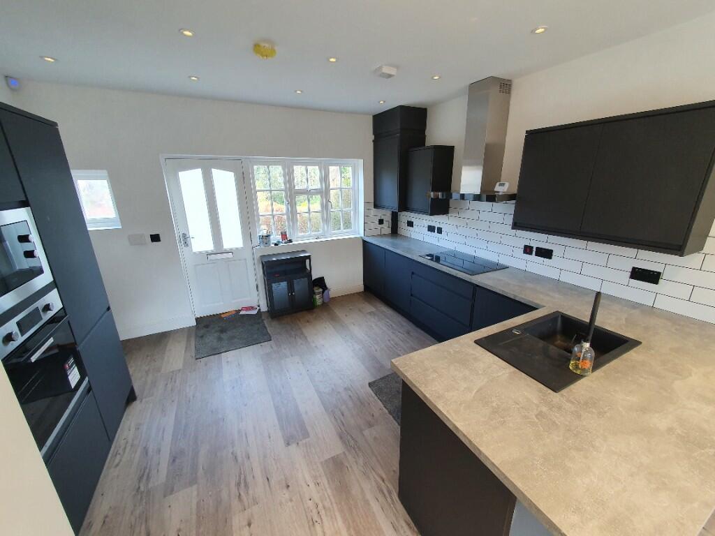 Additional image 5 of The Square, Birmingham, B17 9EH