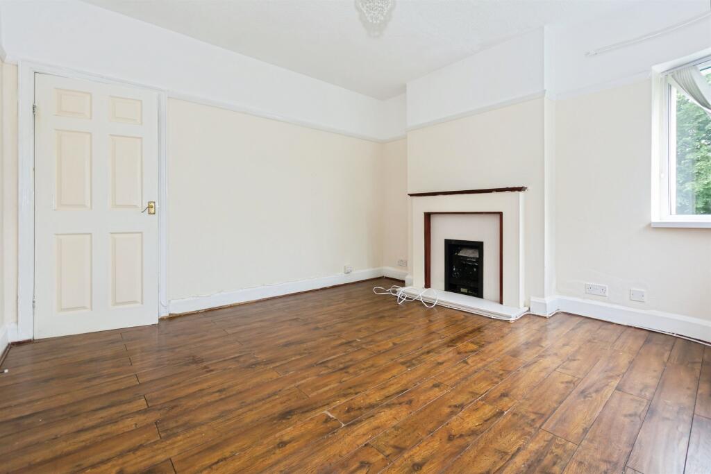 Additional image 5 of Stratford Road, Hall Green, BIRMINGHAM