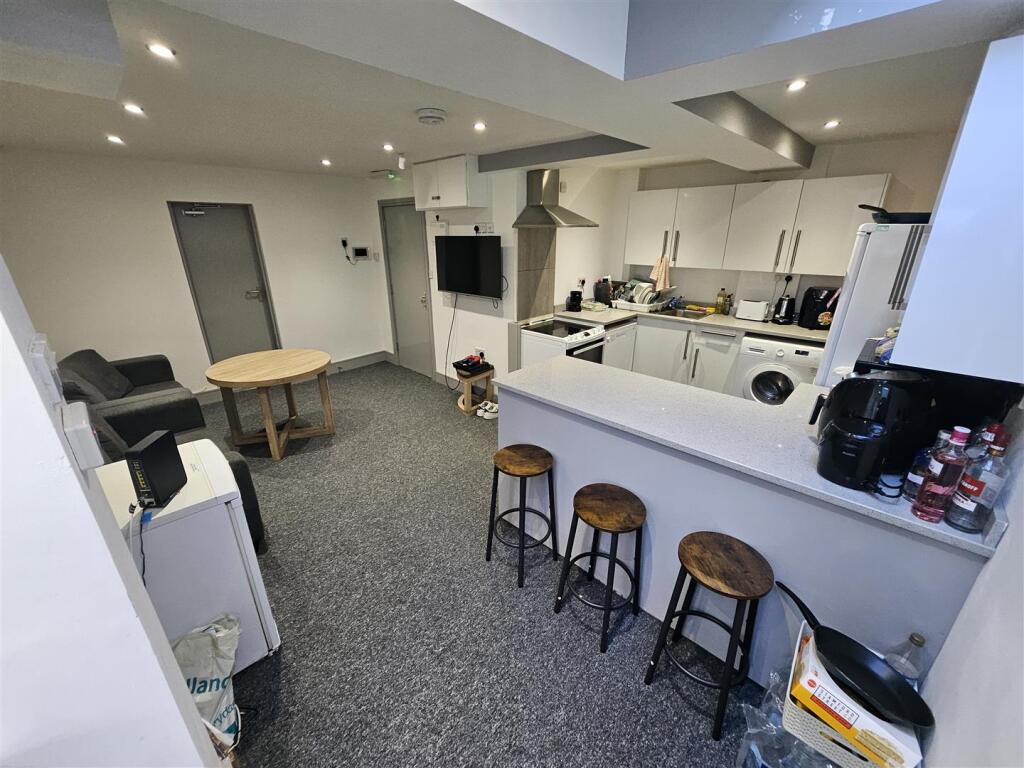 Additional image 17 of BILLS INCLUDED - Bournbrook Road, Selly Oak, Birmingham