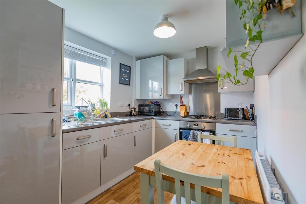 Additional image 4 of Escelie Way, Birmingham, West Midlands, B29