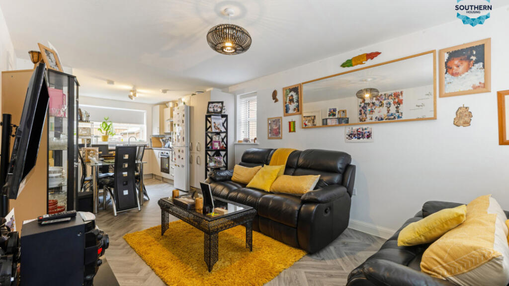 Additional image 4 of 25 Lucks Avenue, Birmingham, West Midlands, B28 8FD