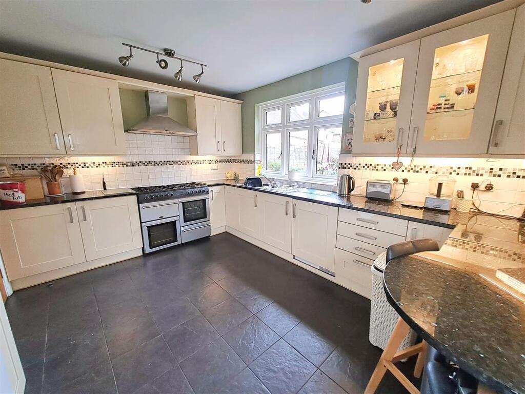 Additional image 5 of Warwick Road, Acocks Green, Birmingham