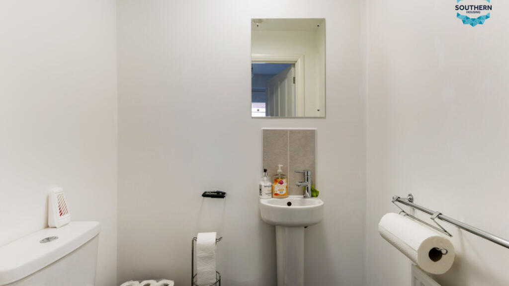 Additional image 12 of 25 Lucks Avenue, Birmingham, West Midlands, B28 8FD