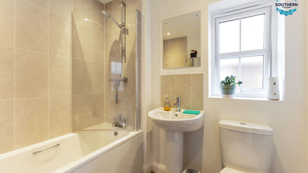 Additional image 13 of 25 Lucks Avenue, Birmingham, West Midlands, B28 8FD