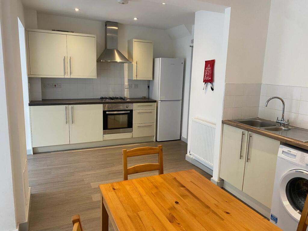 Additional image 2 of 3 Bedroom Student House - Ferncliffe Road, Birmingham