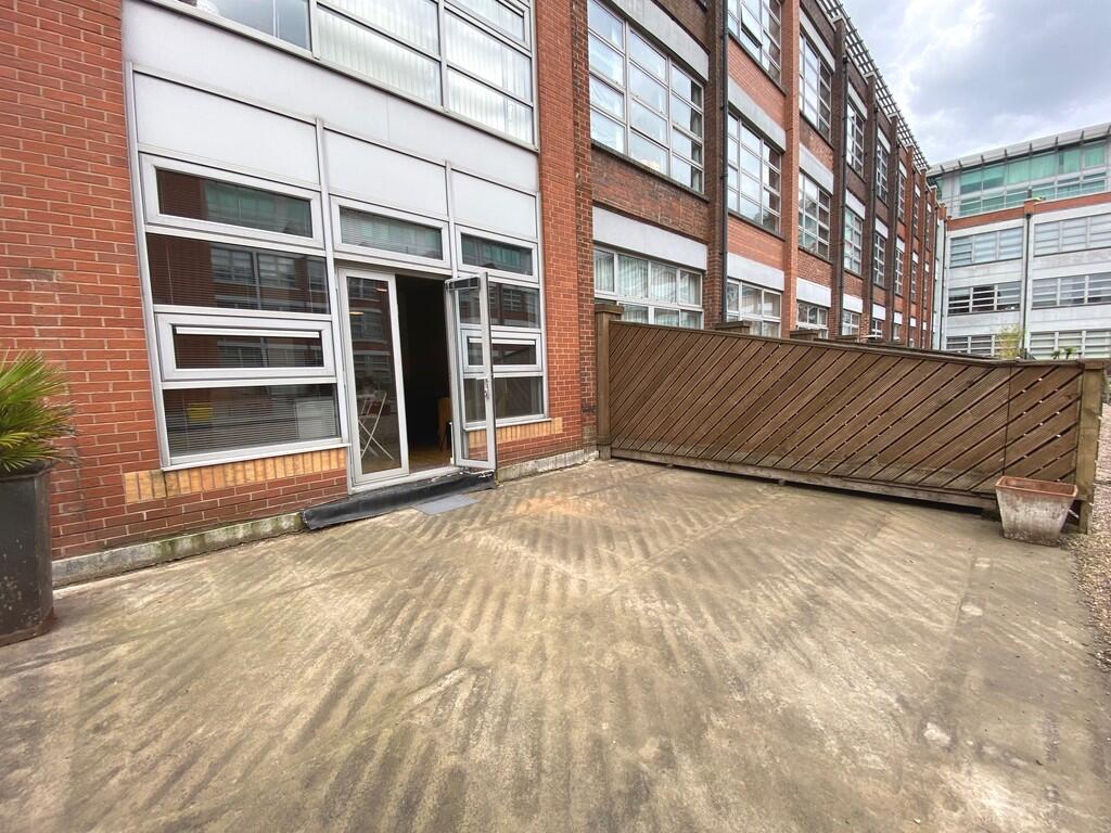 Additional image 4 of Platinum Apartments, Branston Street, Birmingham