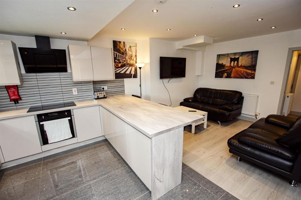 Additional image 3 of Quinton Road, Birmingham, West Midlands, B17