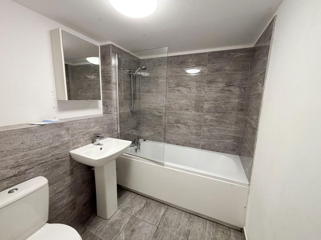 Additional image 4 of B5, 325 Tyburn Road, Birmingham, B24 8HJ