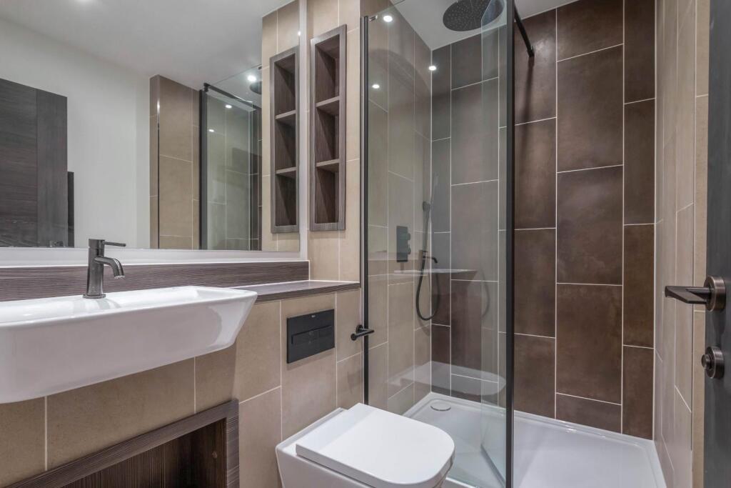 Additional image 9 of The Lancaster, Snow Hill Wharf, 62 Shadwell Street, B4 6LP