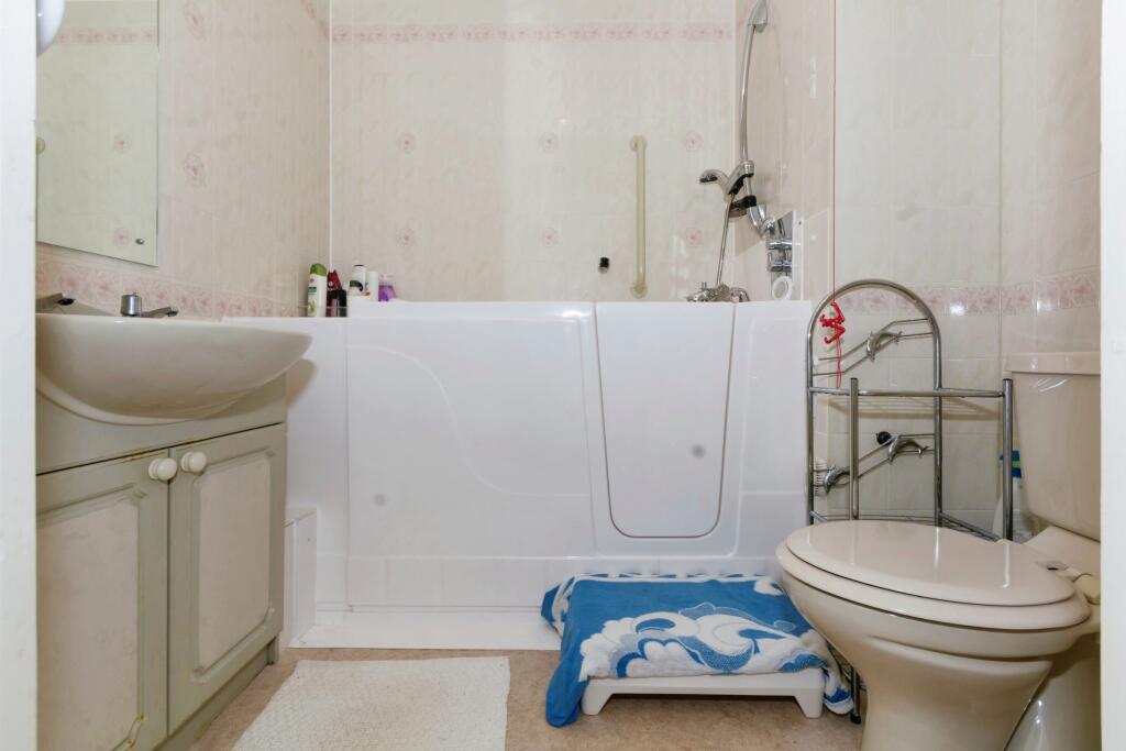 Additional image 5 of Beeches Court, Rednal