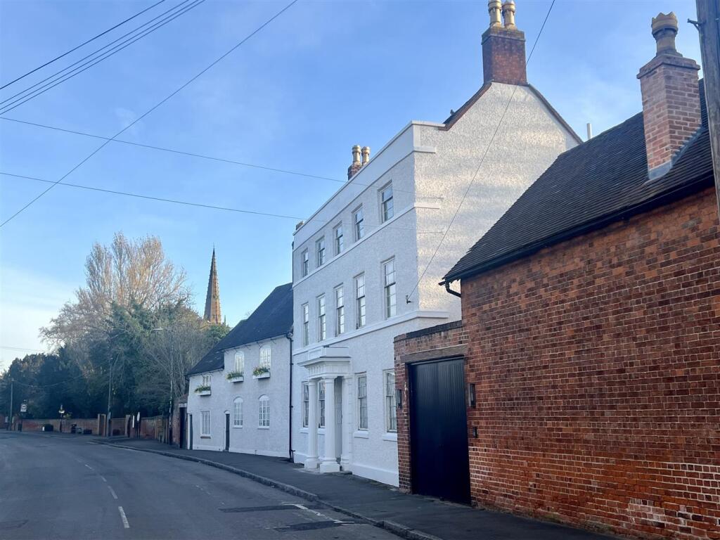 Property image for Coleshill House & Coach House - High Street, Coleshill
