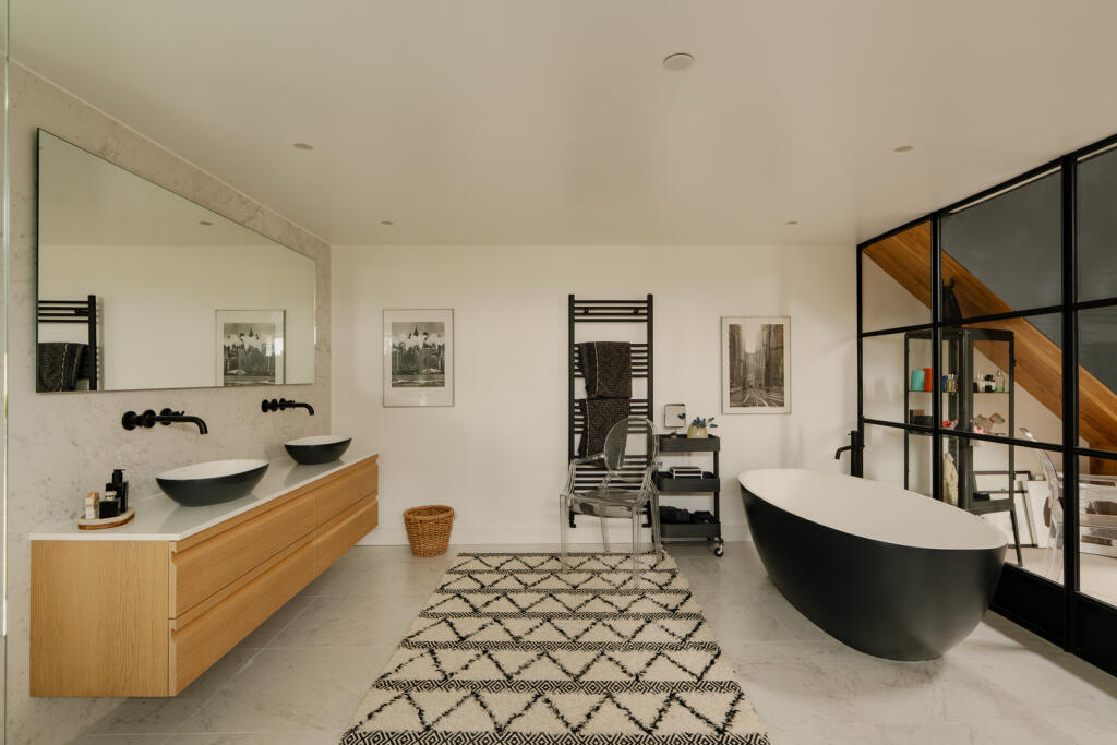 Additional image 21 of School Farm Barn, Maxstoke, Warwickshire