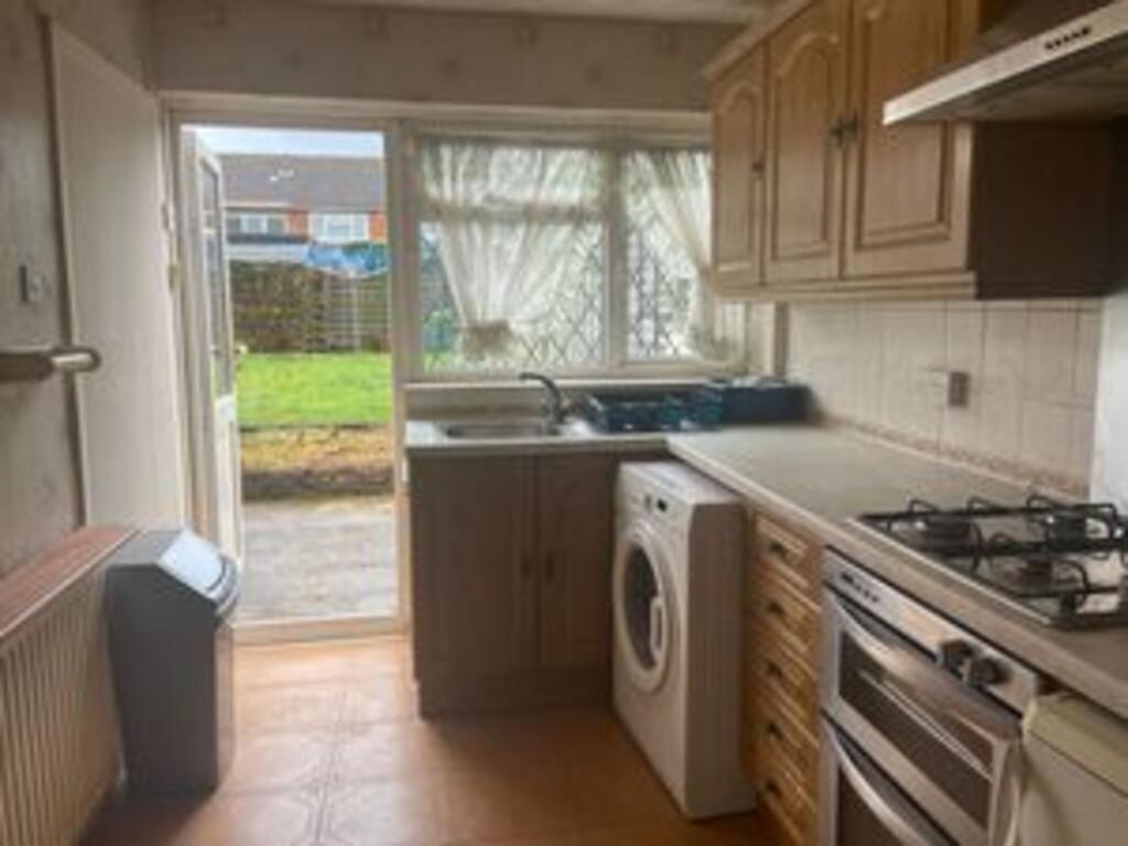 Additional image 2 of 1X Room Available, Chesterfield Close, West Heath, B31