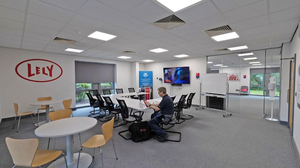 Additional image 8 of Units 7-8 Quartz Point Business Park, Stonebridge Road, Birmingham, B46 3JL