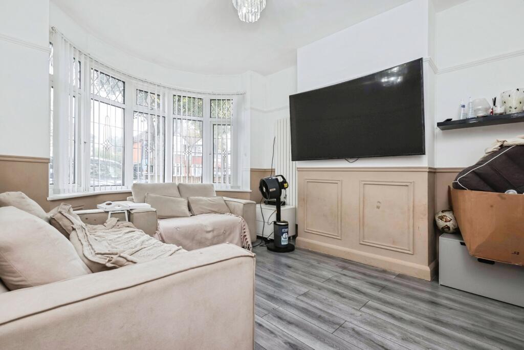 Additional image 4 of Warren Hill Road, Kingstanding, Birmingham, B44