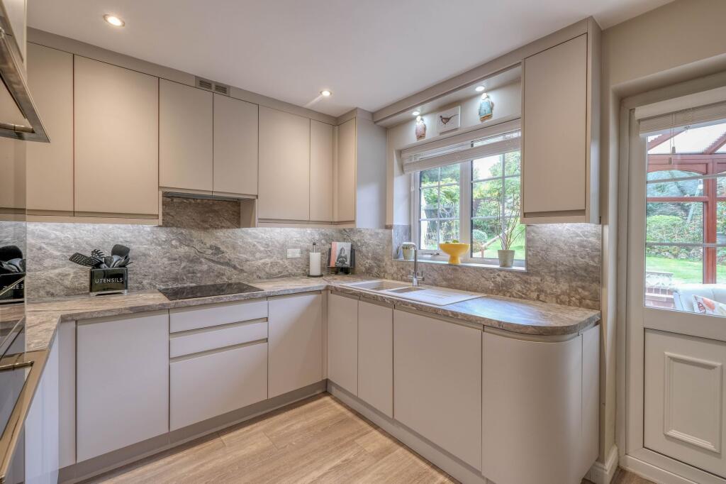 Additional image 18 of Cottage Gardens, Rednal, B45