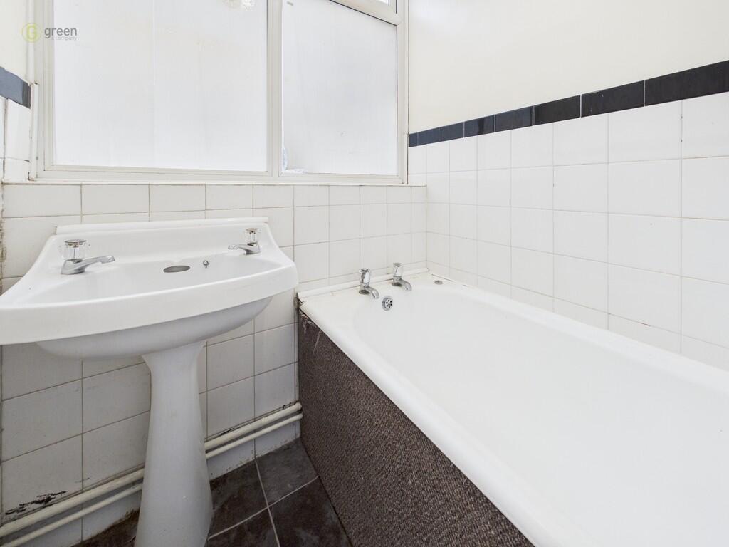 Additional image 5 of Cooks Lane, Tile Cross