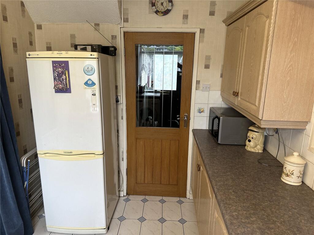 Additional image 4 of Hartshill Road, Shard End, Birmingham, B34