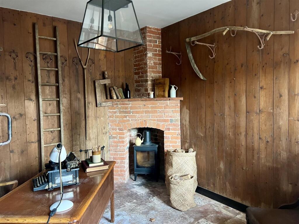 Additional image 16 of Coleshill House & Coach House - High Street, Coleshill