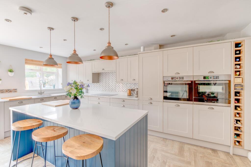 Additional image 4 of Billesley Lane, Portway, Birmingham, Worcestershire, B48