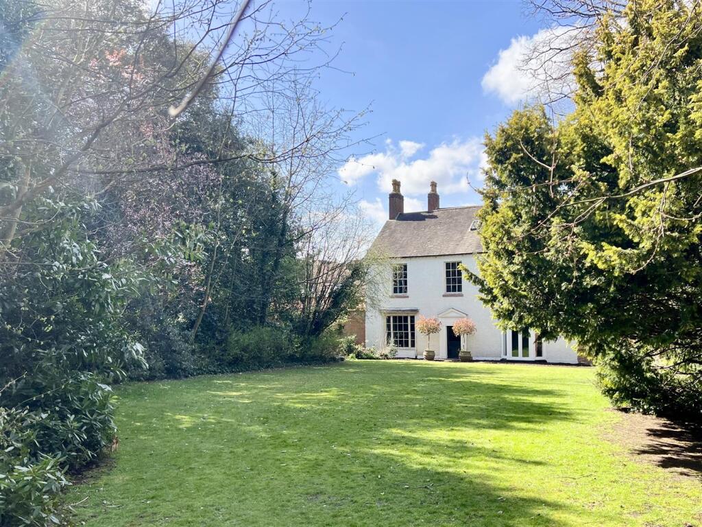 Additional image 21 of Coleshill House & Coach House - High Street, Coleshill