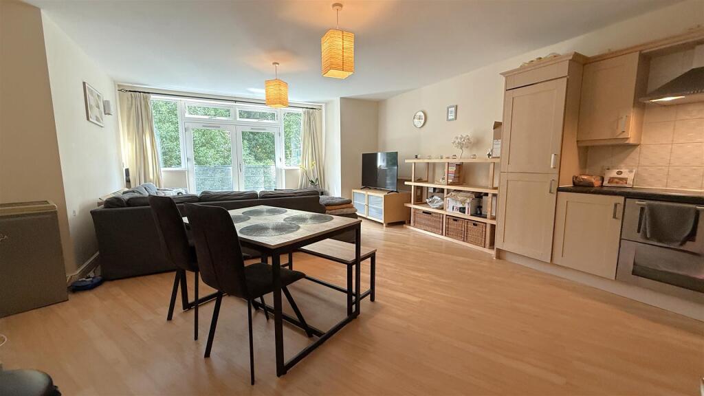 Additional image 12 of Middlepark Drive, Northfield, Birmingham