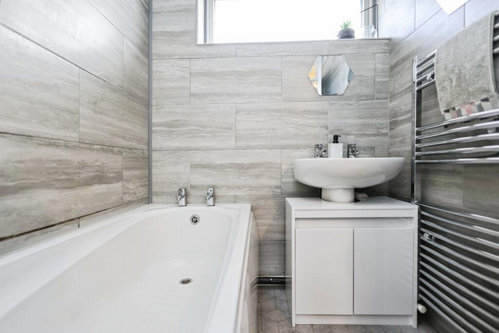 Additional image 8 of Burnsall Close, BIRMINGHAM