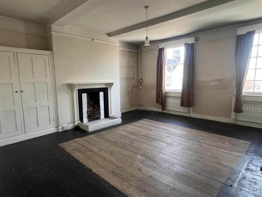 Additional image 28 of Coleshill House & Coach House - High Street, Coleshill