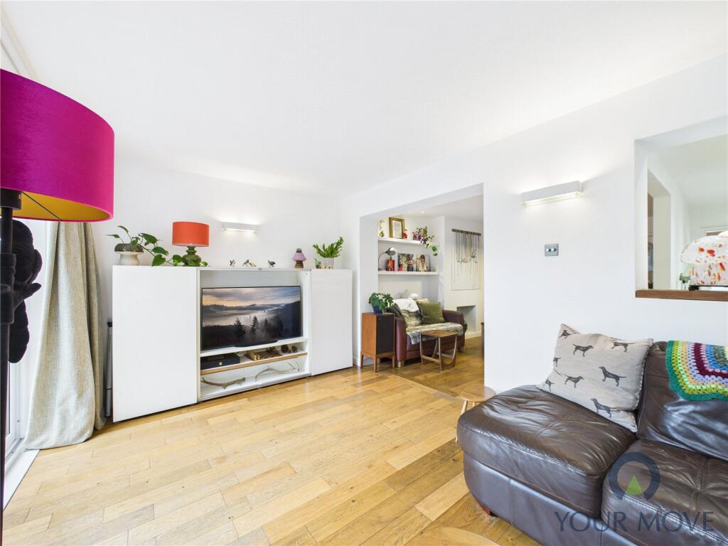 Additional image 6 of School Drive, Wythall, Birmingham, Worcestershire, B47