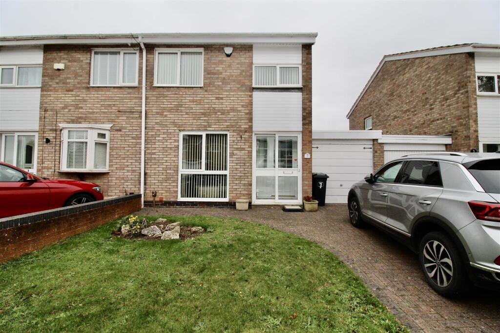 Chilham Drive, Chelsmley Wood, Birmingham