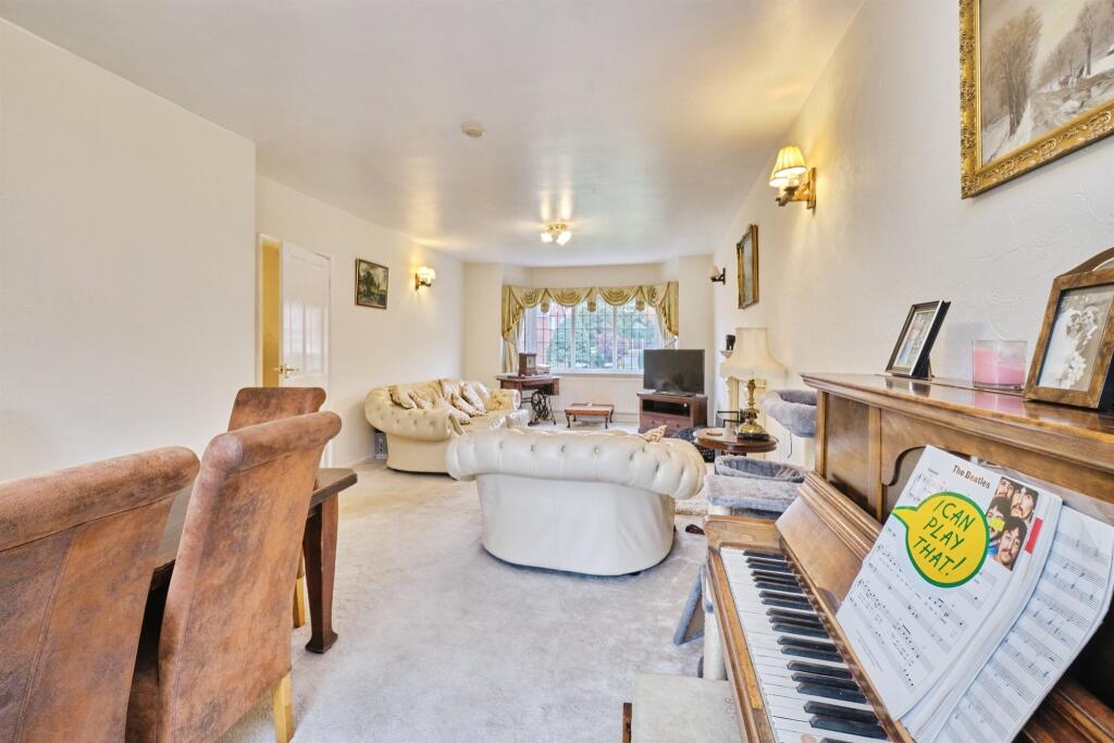 Additional image 4 of Grove Vale Avenue, Birmingham