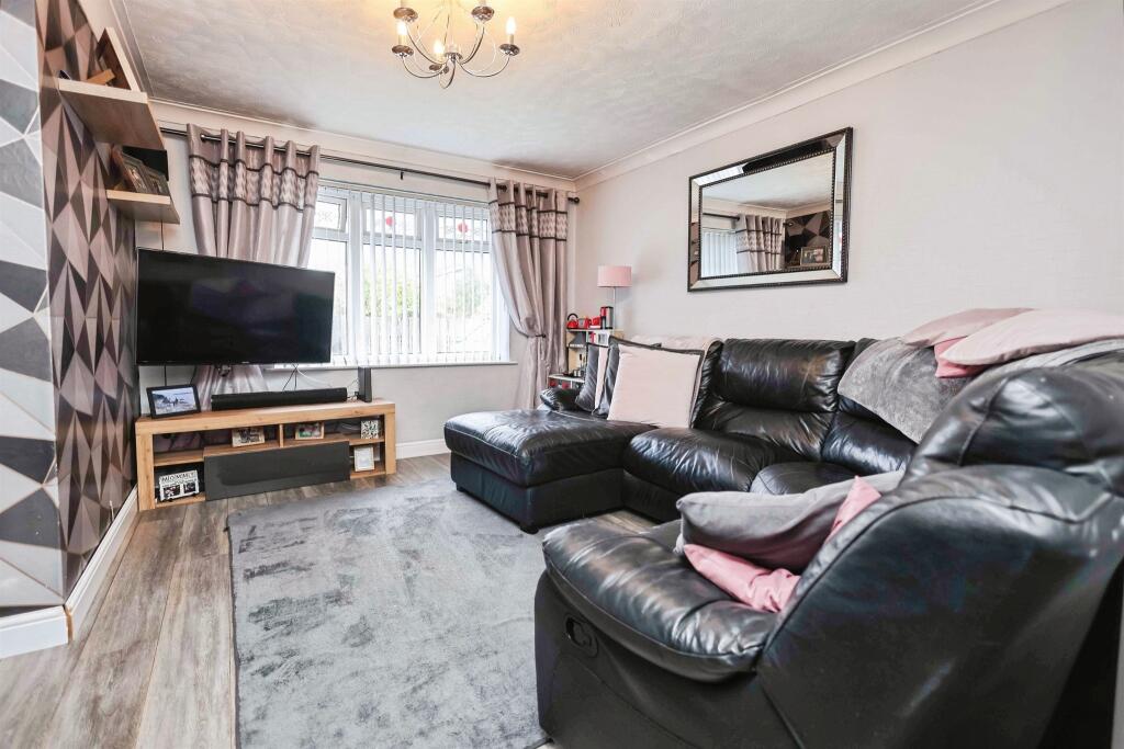 Additional image 3 of Burnsall Close, BIRMINGHAM