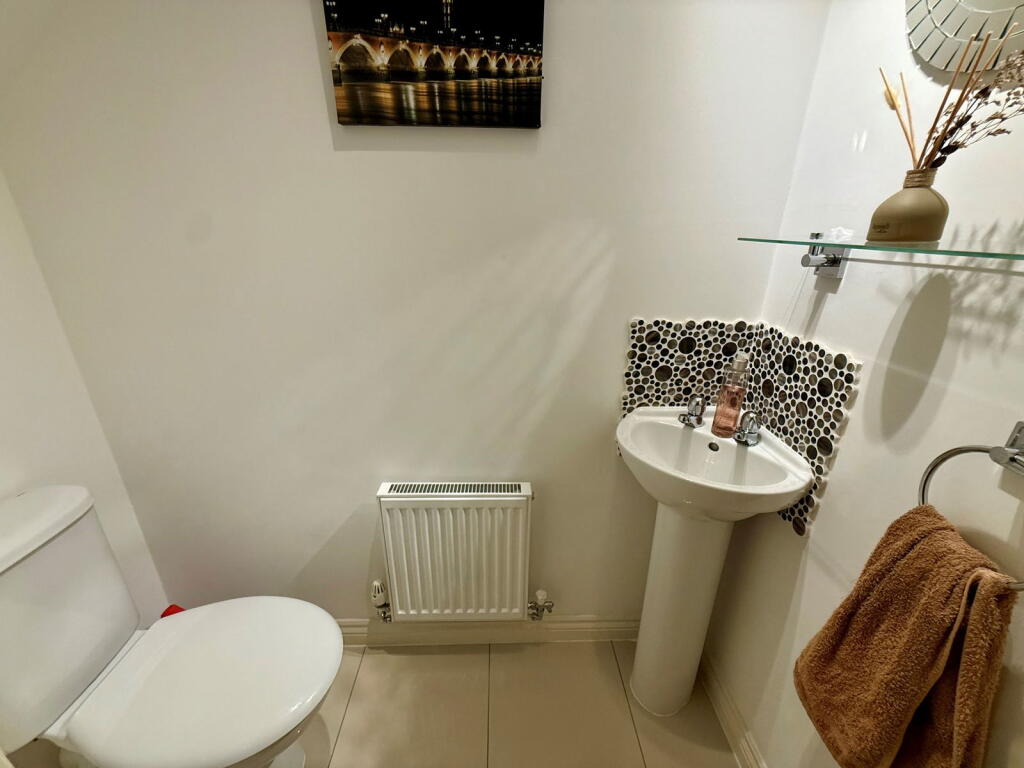 Additional image 7 of Morrey Close, Wythall, B47 6AQ