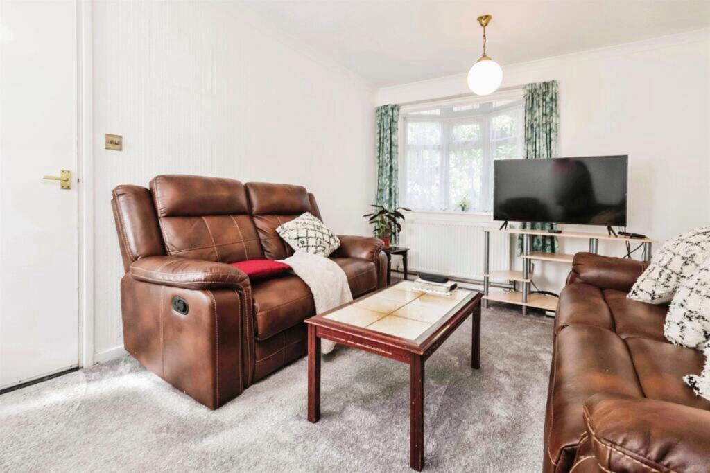 Additional image 6 of 1X En suite Room Available, Tyndall Walk, Woodgate